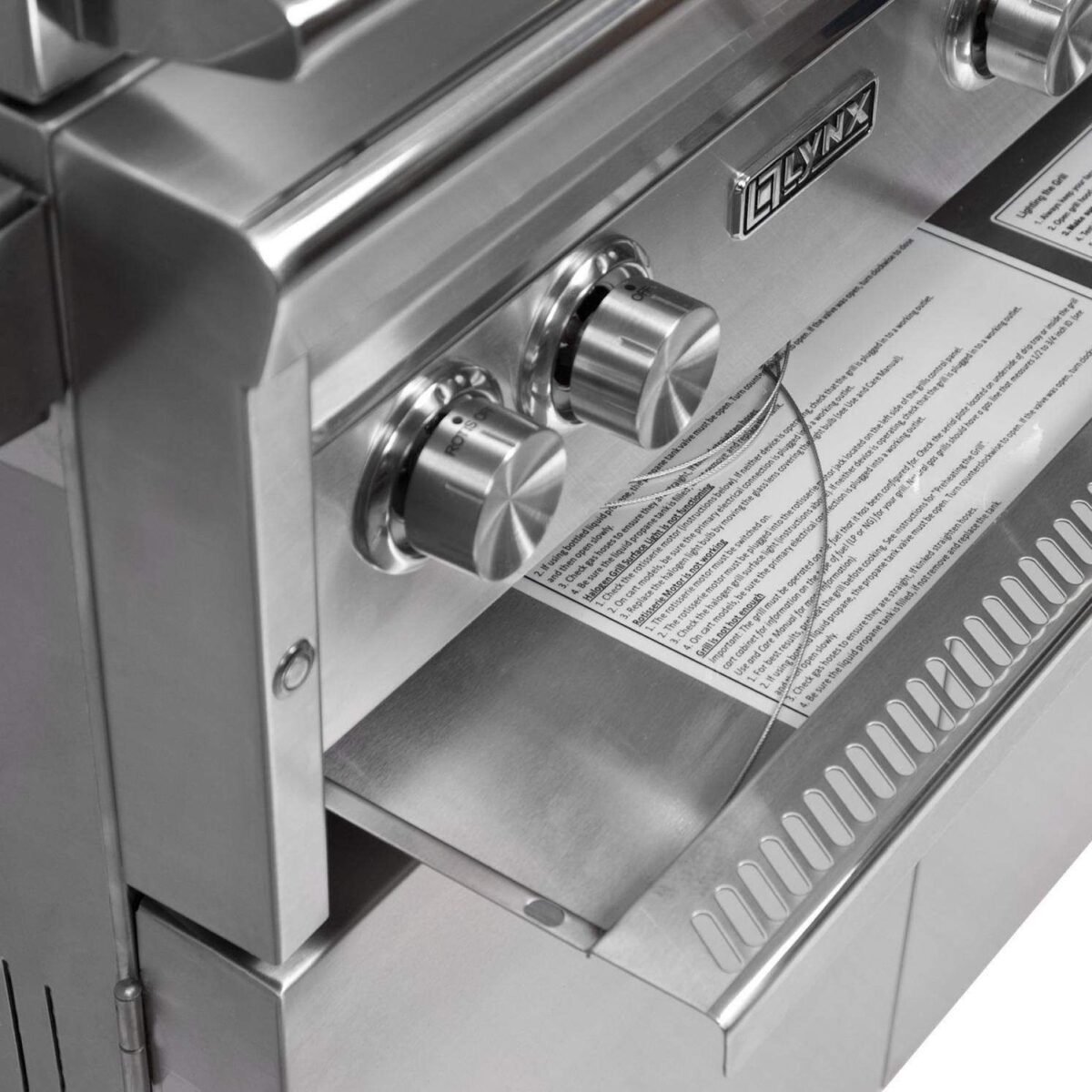 Lynx 54-Inch Built-In Professional Gas Grill with 3 Ceramic & 1 Trident Infrared Burners - L54TR-LP/NG